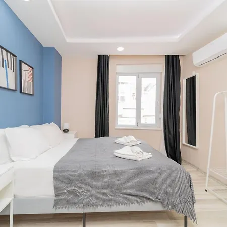 Comfortable Near Beach W Balcony In * Antalya