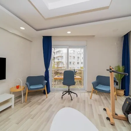 Comfortable Near Beach W Balcony In *